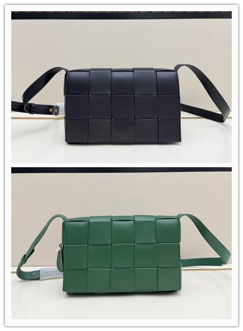 Picture of Bottega Veneta Handbags _SKUfw232840583fw